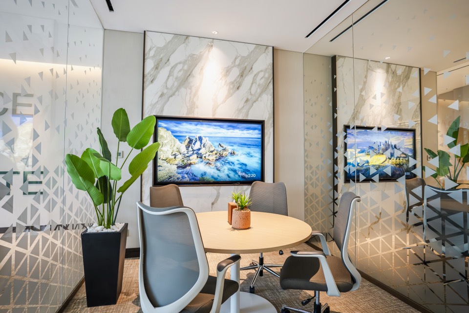 ONYX Rotana — architecture and interiors